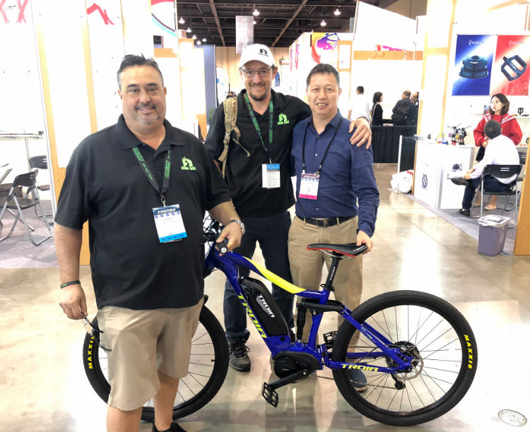 Посетил выставку электровелосипедов Electric Bicycle Fair 2018 в Америке.
   